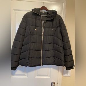 GUESS puffer hooded coat size, Womens X-LARGE